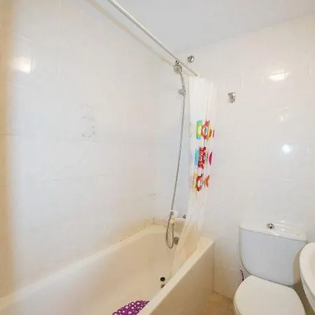 Apartamento Sleeps 2 Pool