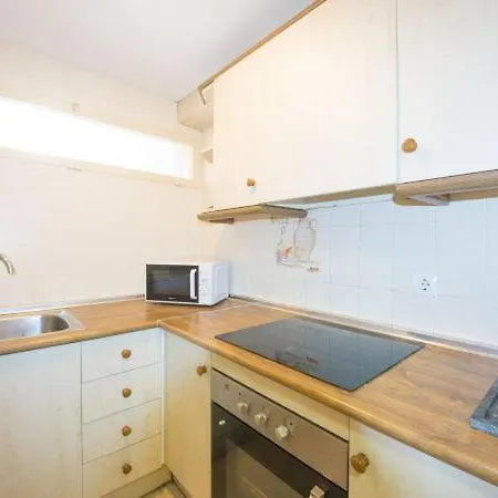 Sleeps 2 Pool Apartamento