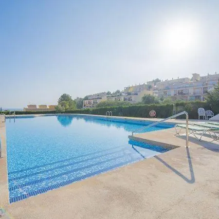 Sleeps 2 Pool *